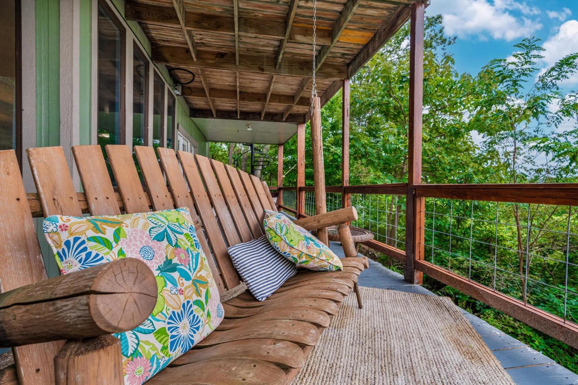 Rubys Roost Villa Mentone Екстериор снимка