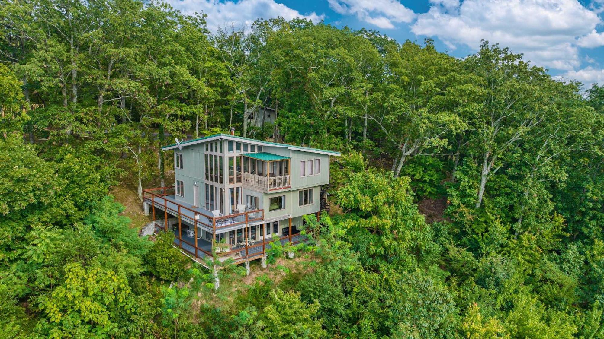 Rubys Roost Villa Mentone Екстериор снимка