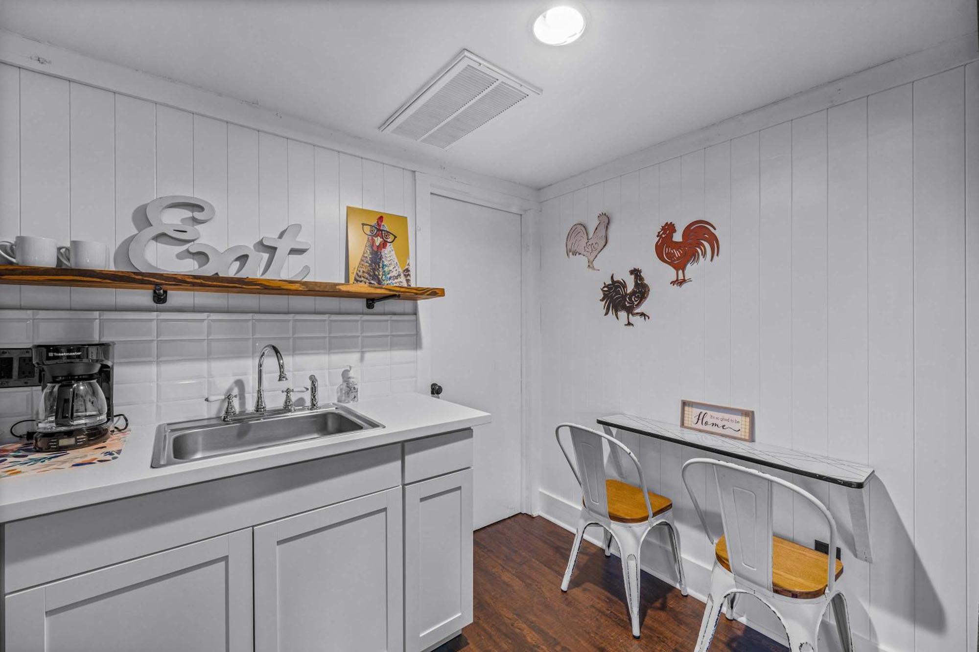 Rubys Roost Villa Mentone Екстериор снимка