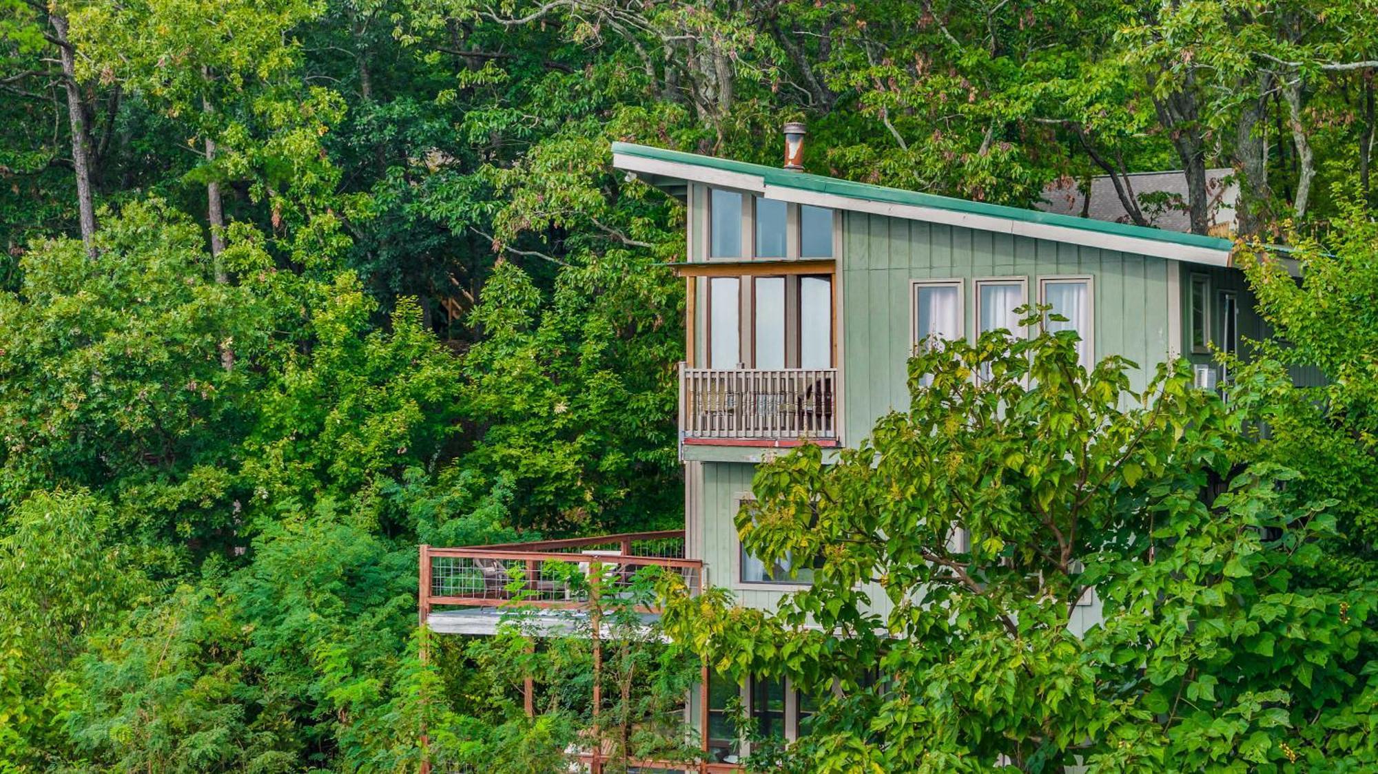 Rubys Roost Villa Mentone Екстериор снимка