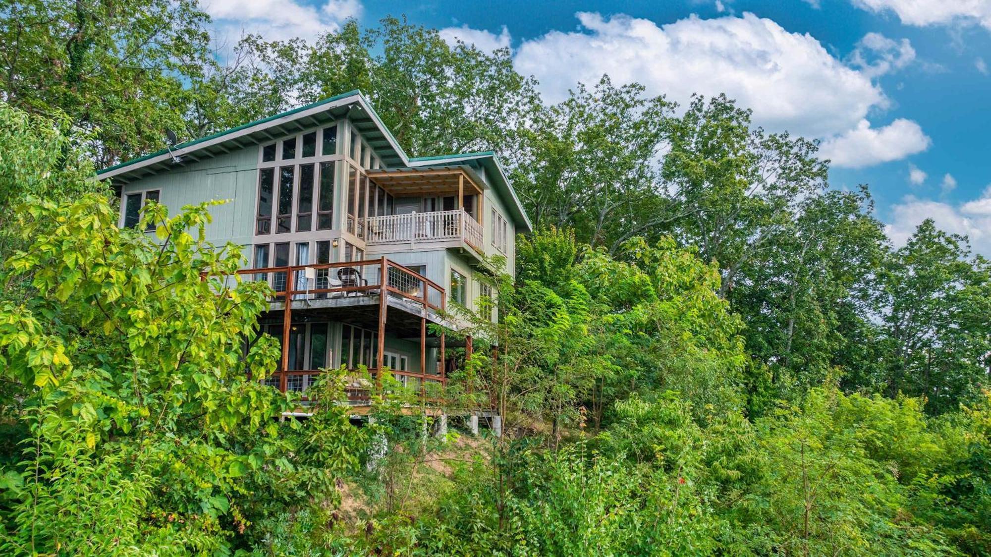 Rubys Roost Villa Mentone Екстериор снимка