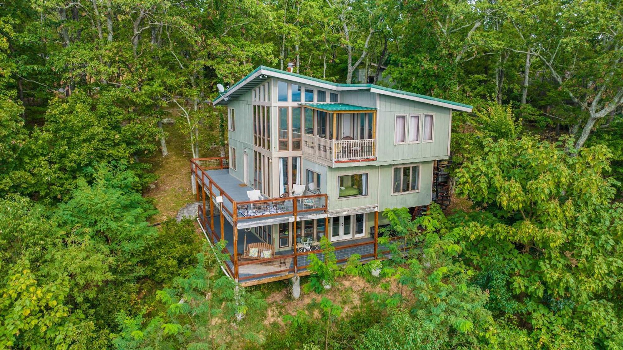 Rubys Roost Villa Mentone Екстериор снимка