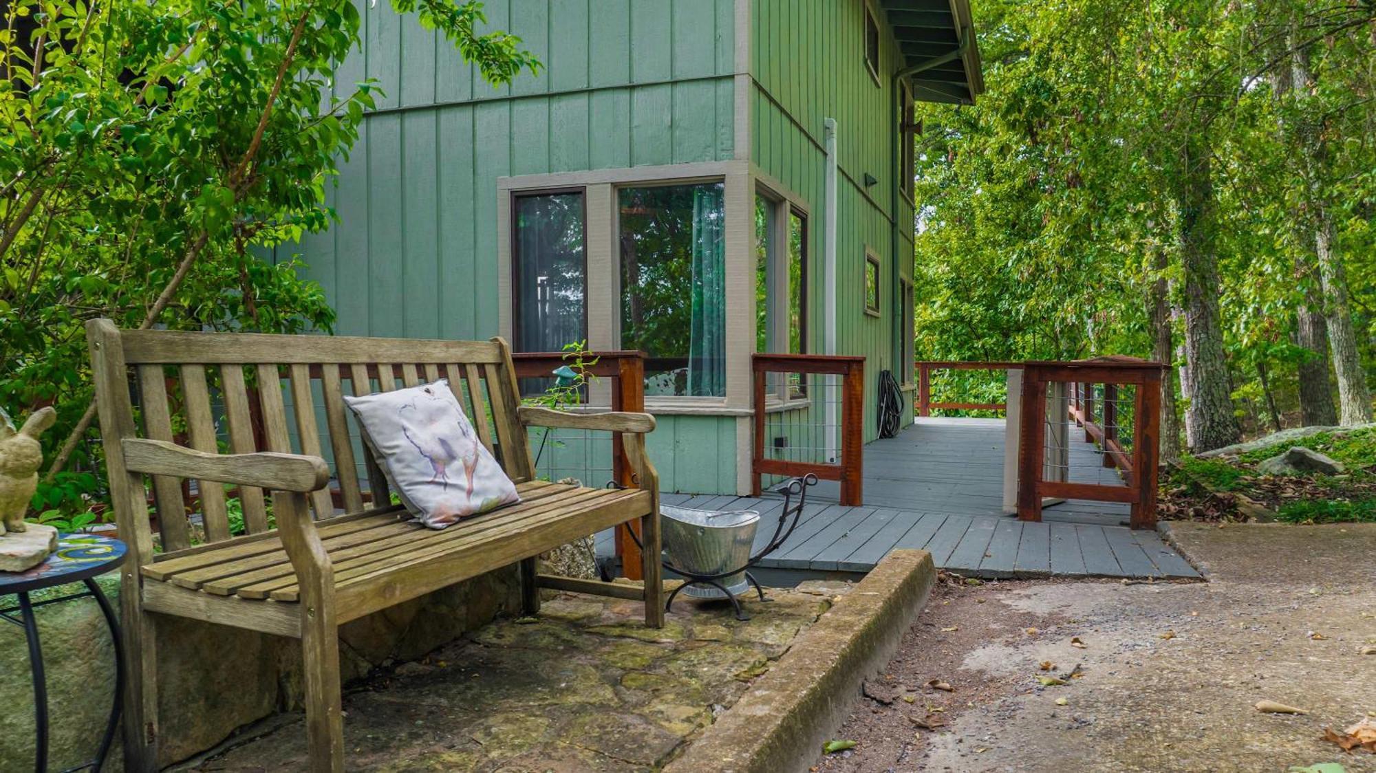 Rubys Roost Villa Mentone Екстериор снимка