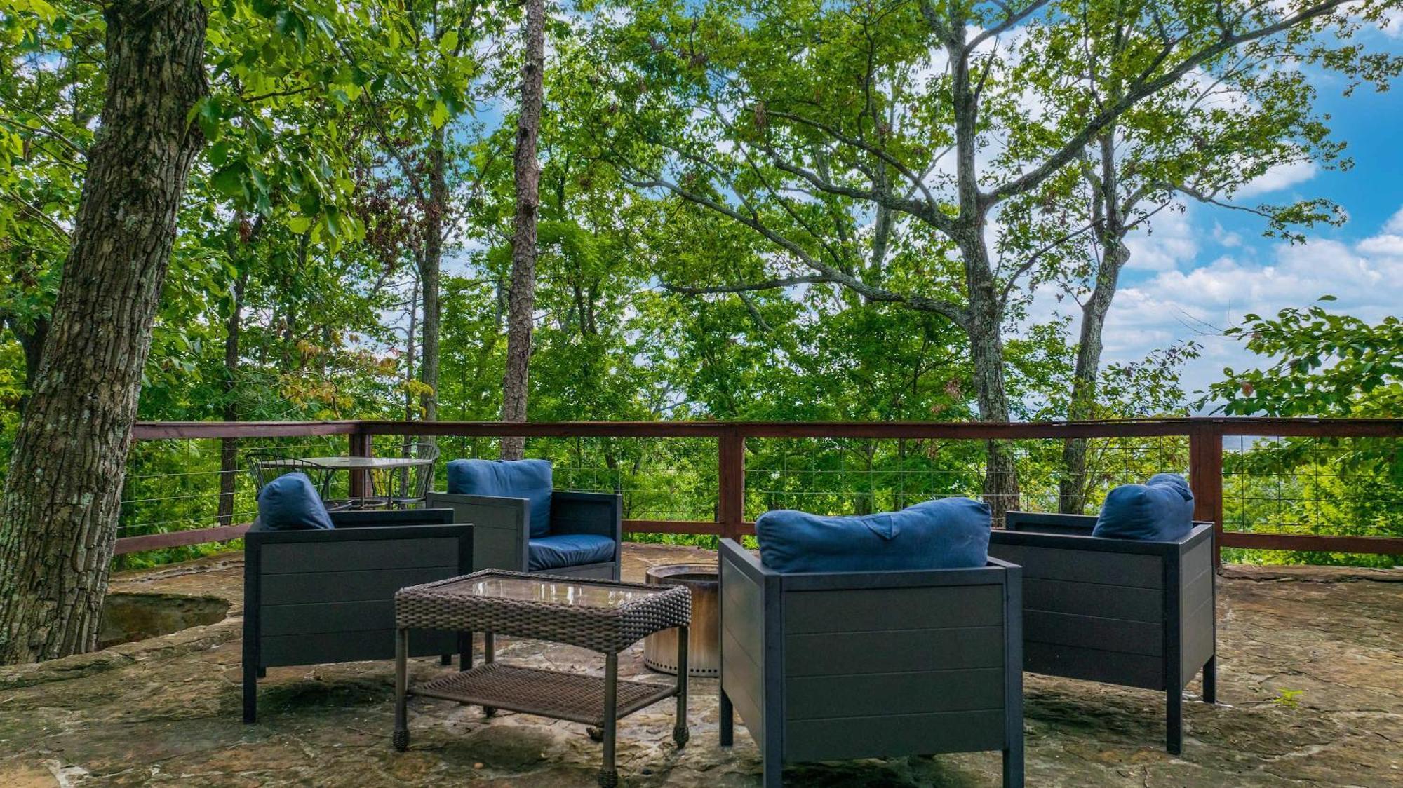 Rubys Roost Villa Mentone Екстериор снимка